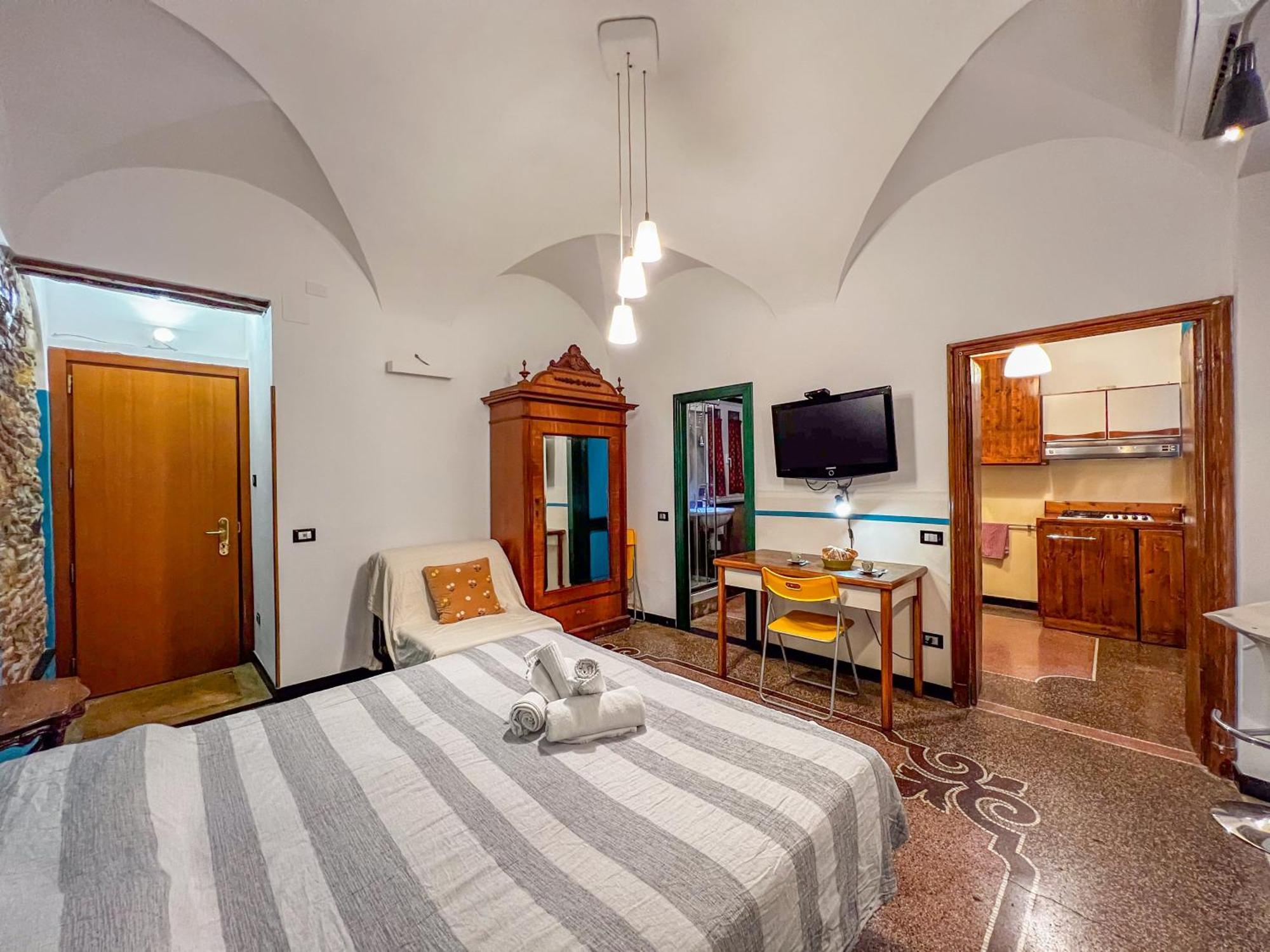 Lovingenoa Old Stone Appartement Buitenkant foto